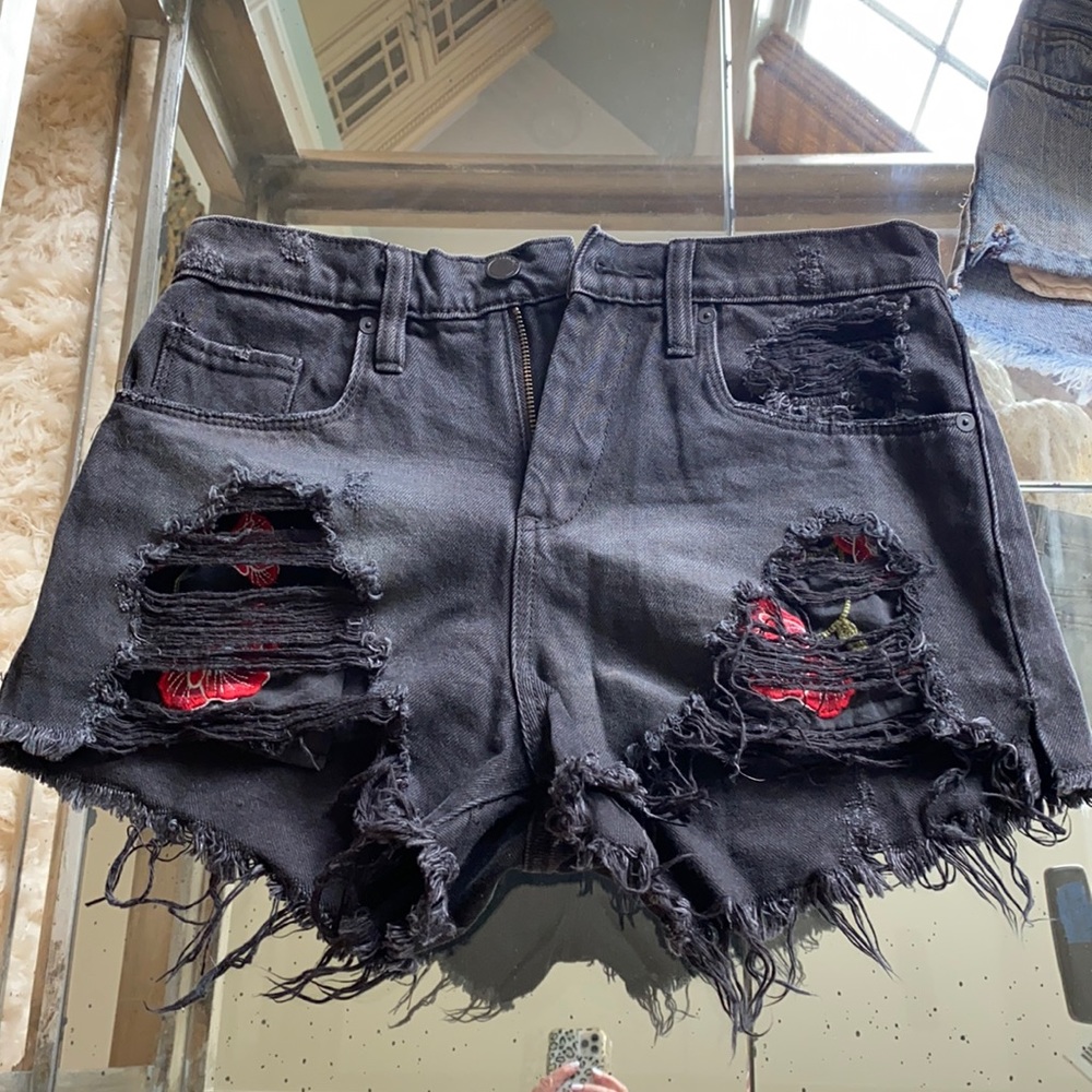 BlankNYC pin-up high rise black jean shorts